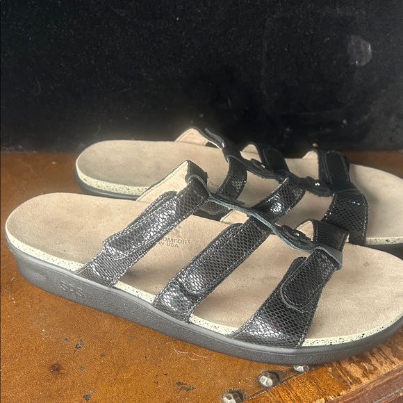 SAS Black Strappy Sandals - Picture 3 of 4